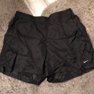 Nike shorts black